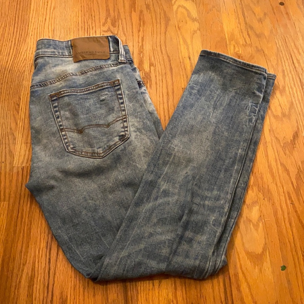 🦅 American Eagle Men Ripped Denim Washed Jeans
